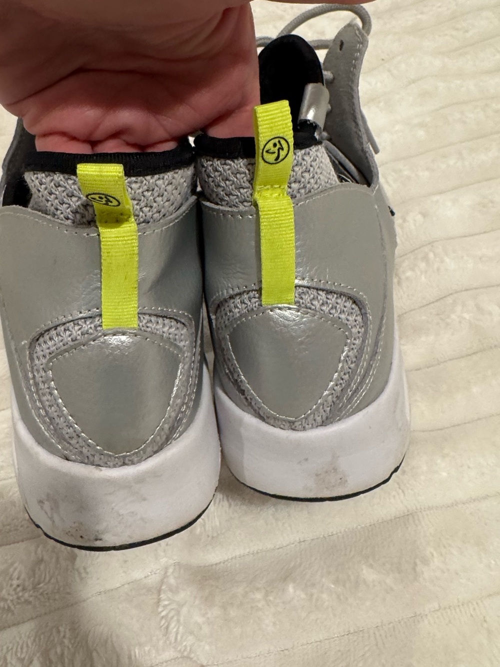 Zumba Air Classic Remix Special Edition Silver High Top Dance Sneakers 9.5 - Picture 6 of 11